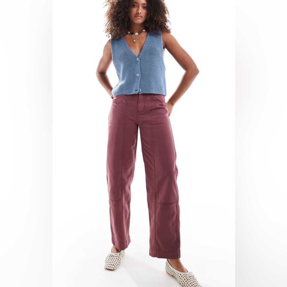 Barrel Leg Jeans in Washed Plum Denim